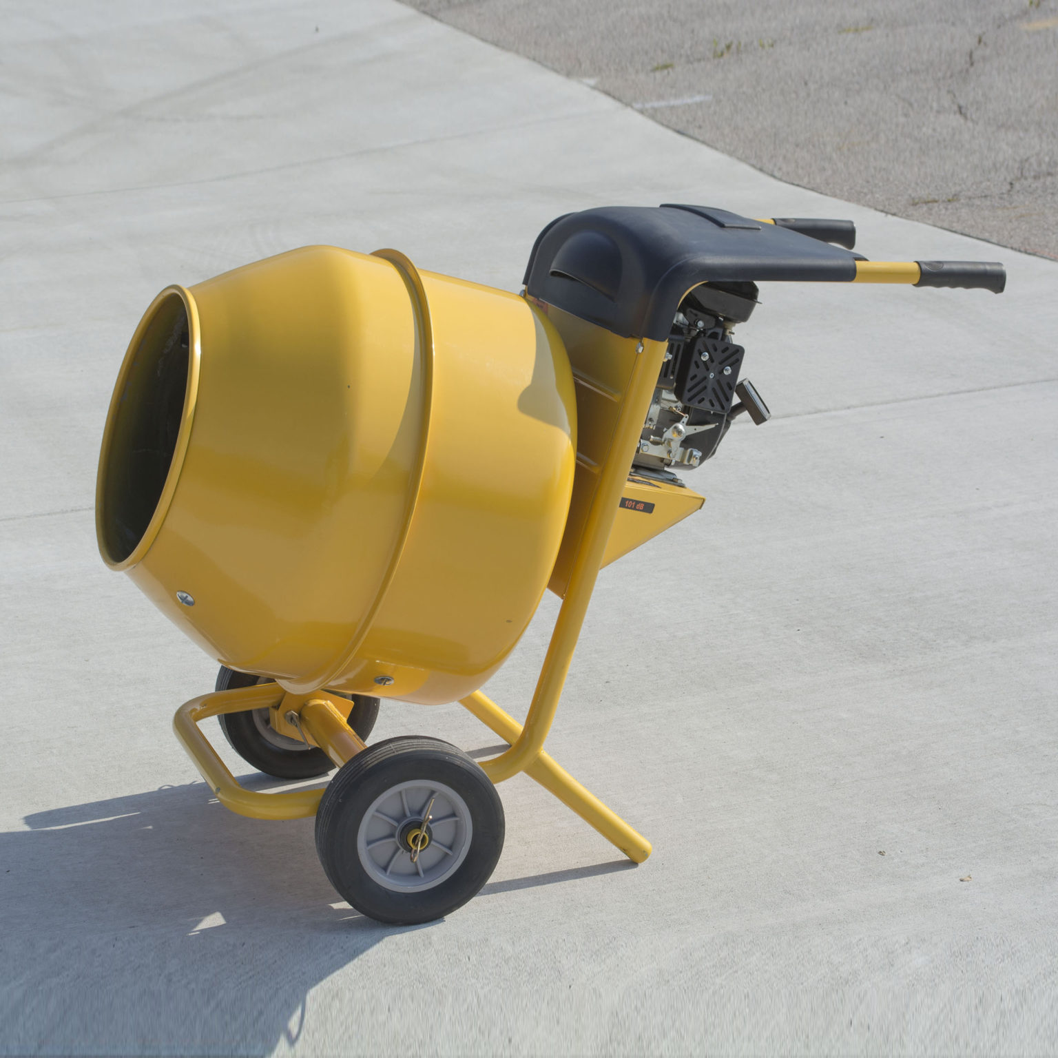 Pro-Series 5 Cubic Foot / 2.5 HP Gasoline Cement Mixer - Buffalo Corp