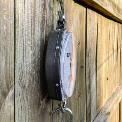 The Buffalo Outdoor 550 Lbs. capacity Hanging Scale is the perfect choice for hunters, butchers and anglers.