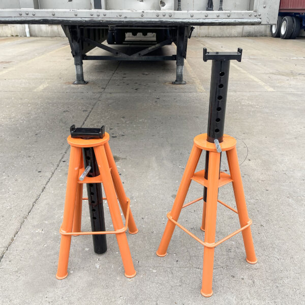 10 Ton Jack Stands